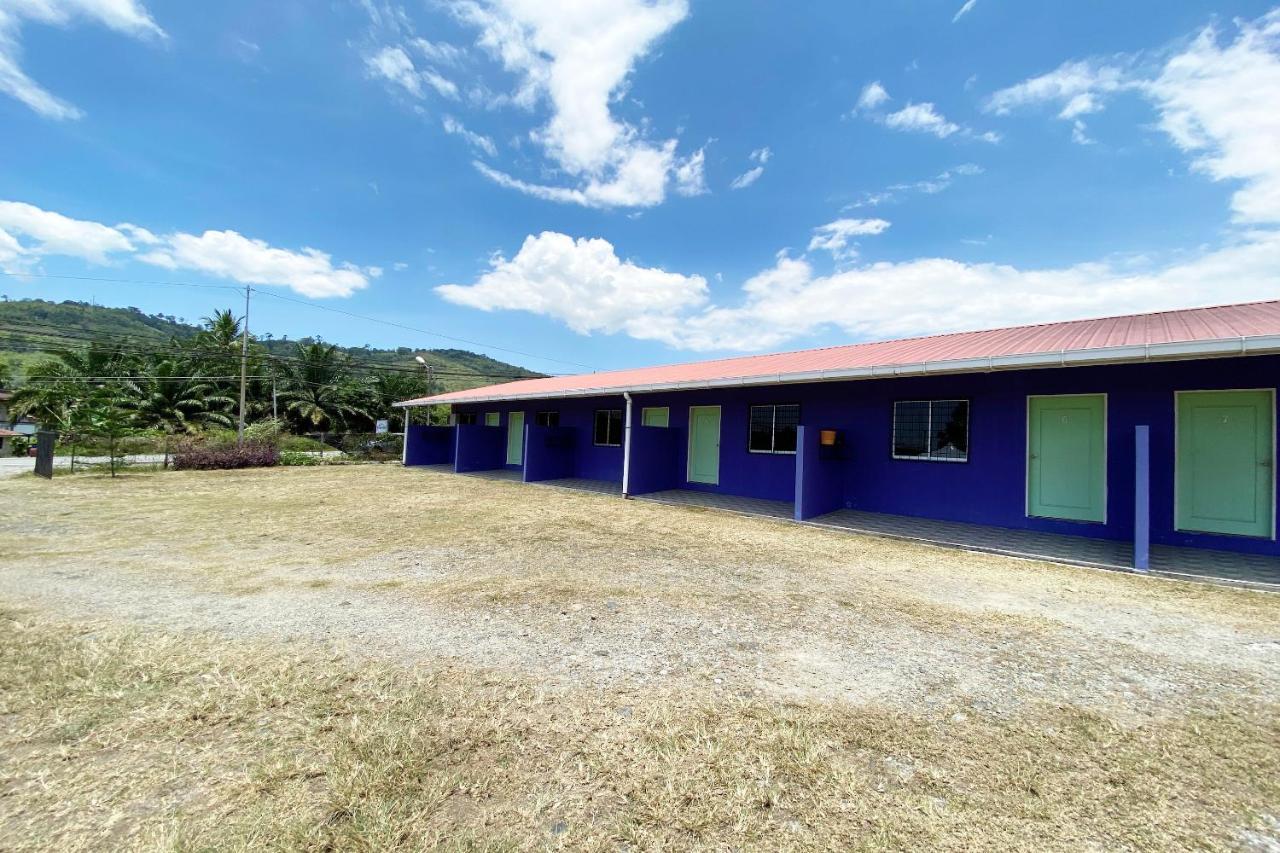 Oyo 90268 Lohan Point Lodge Ranau Kültér fotó