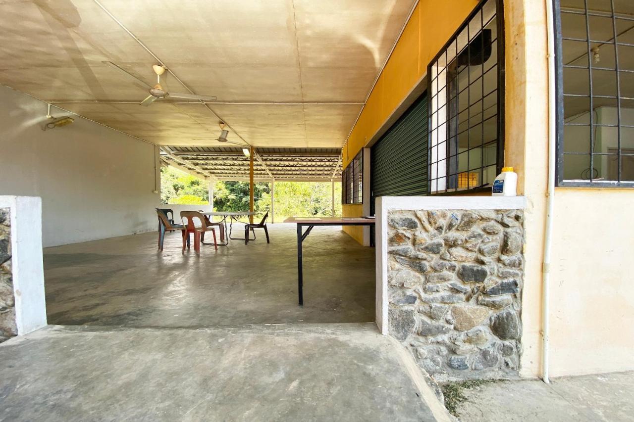 Oyo 90268 Lohan Point Lodge Ranau Kültér fotó